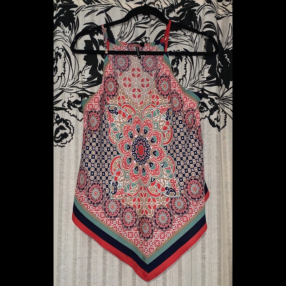 Halter blouse - Picture 2 of 2